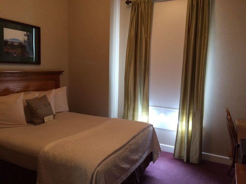 Heritage Inn Artesia Zewnętrze zdjęcie